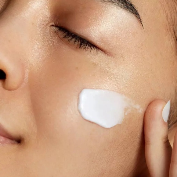 Philosophy Ultimate Miracle Worker Nighttime Serum-in-Cream - Picture 3 of 4